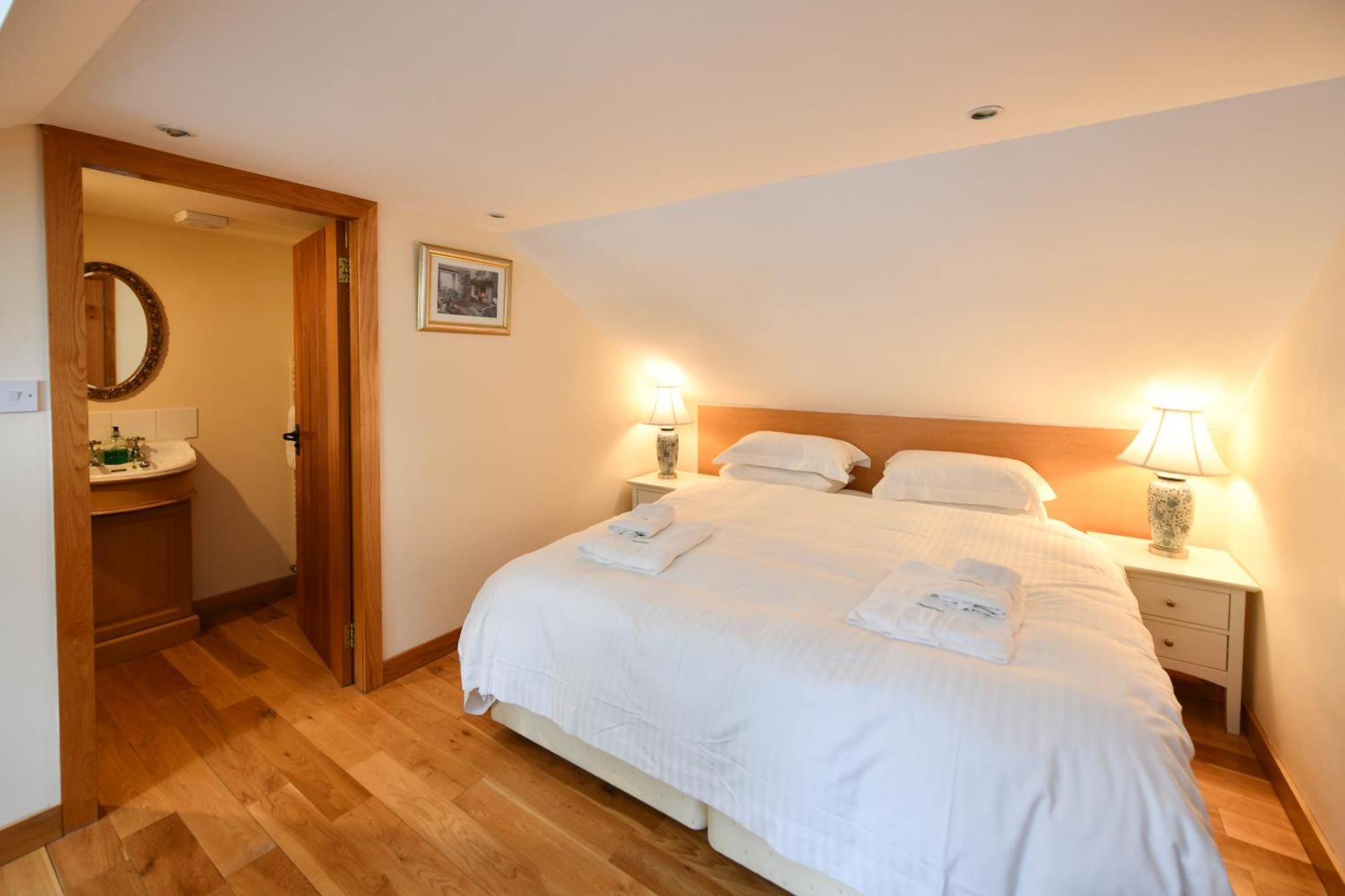 Cloncaird Castle Estate Cottages Maybole エクステリア 写真