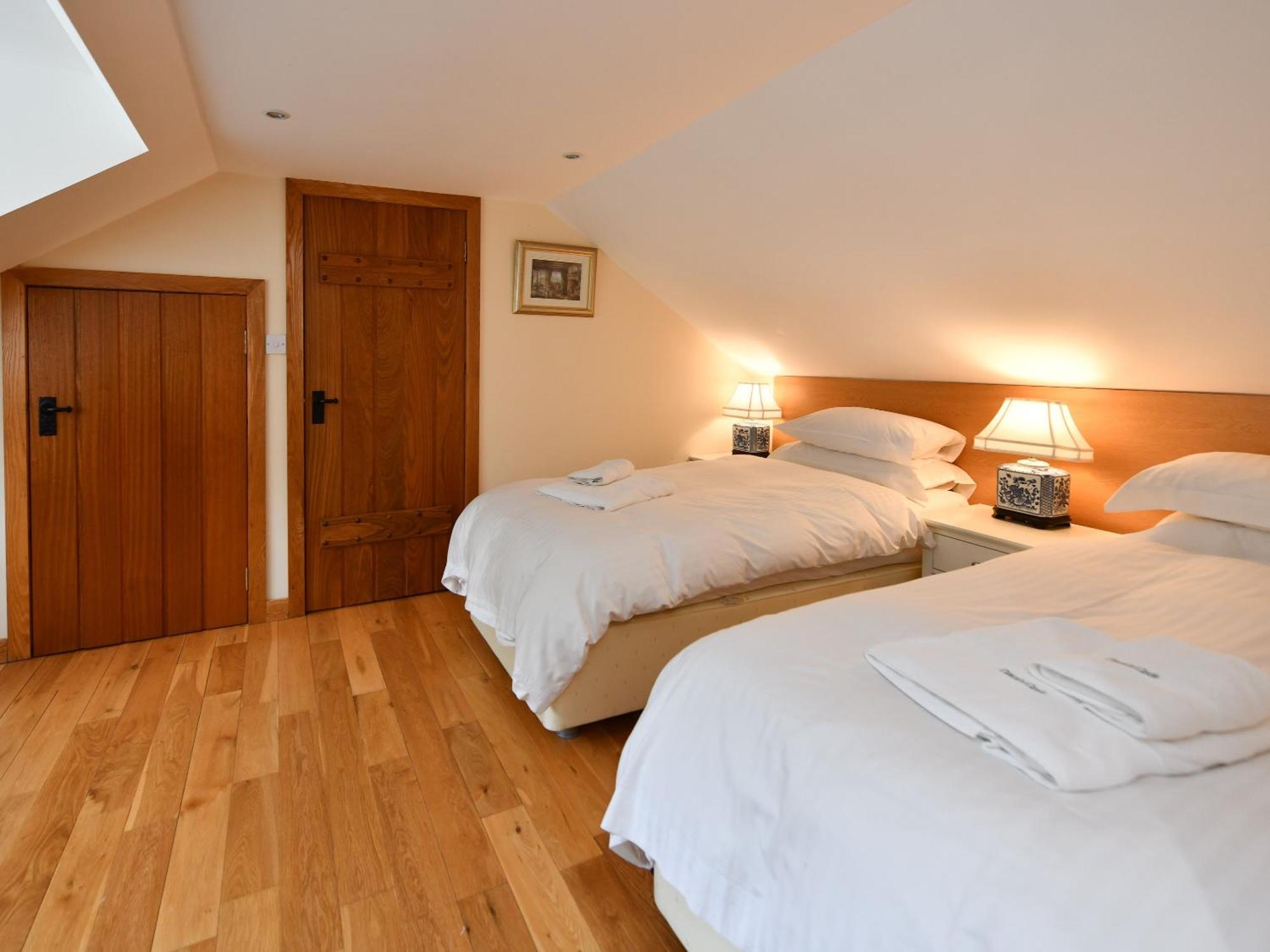 Cloncaird Castle Estate Cottages Maybole 部屋 写真