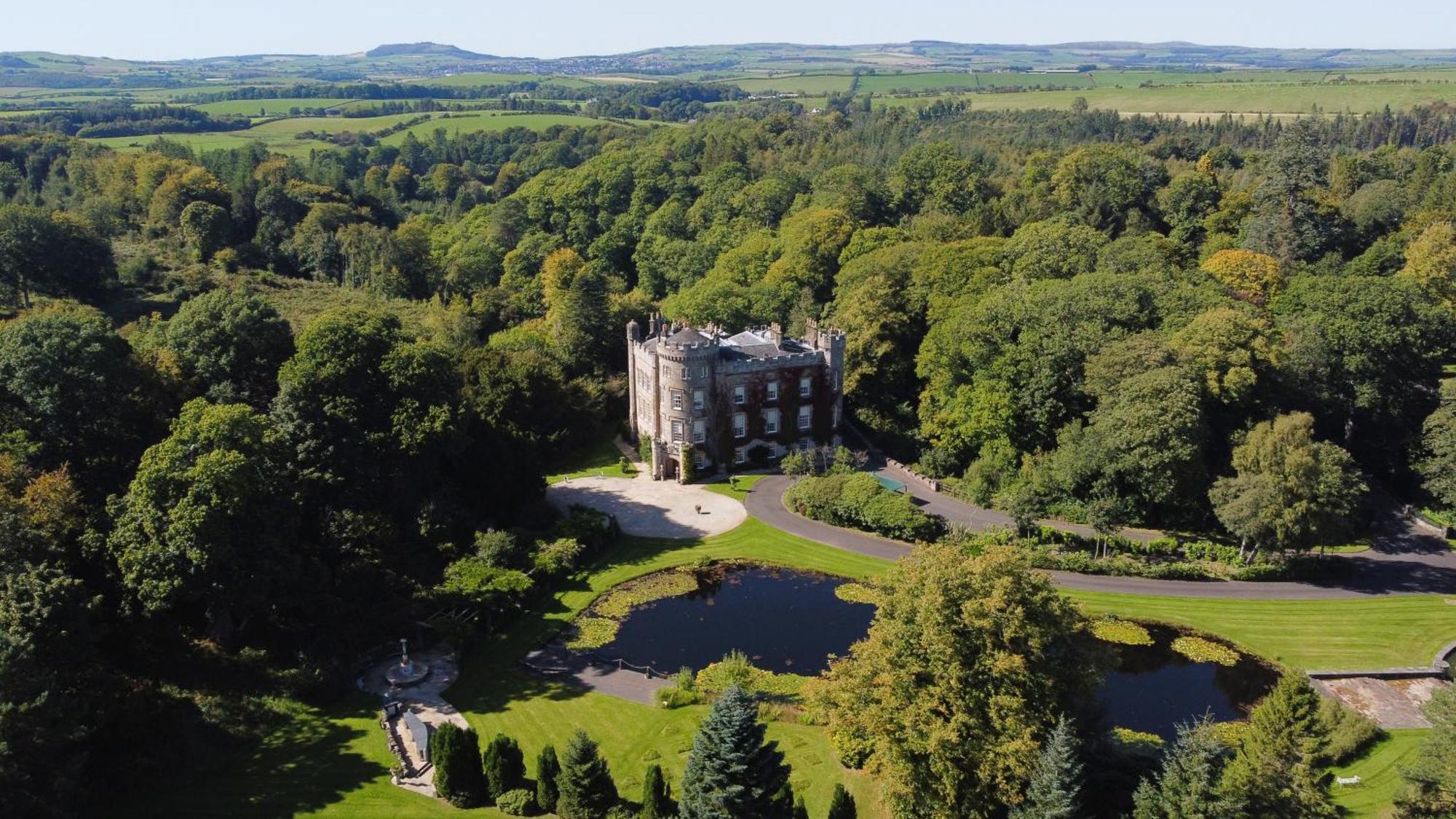 Cloncaird Castle Estate Cottages Maybole エクステリア 写真