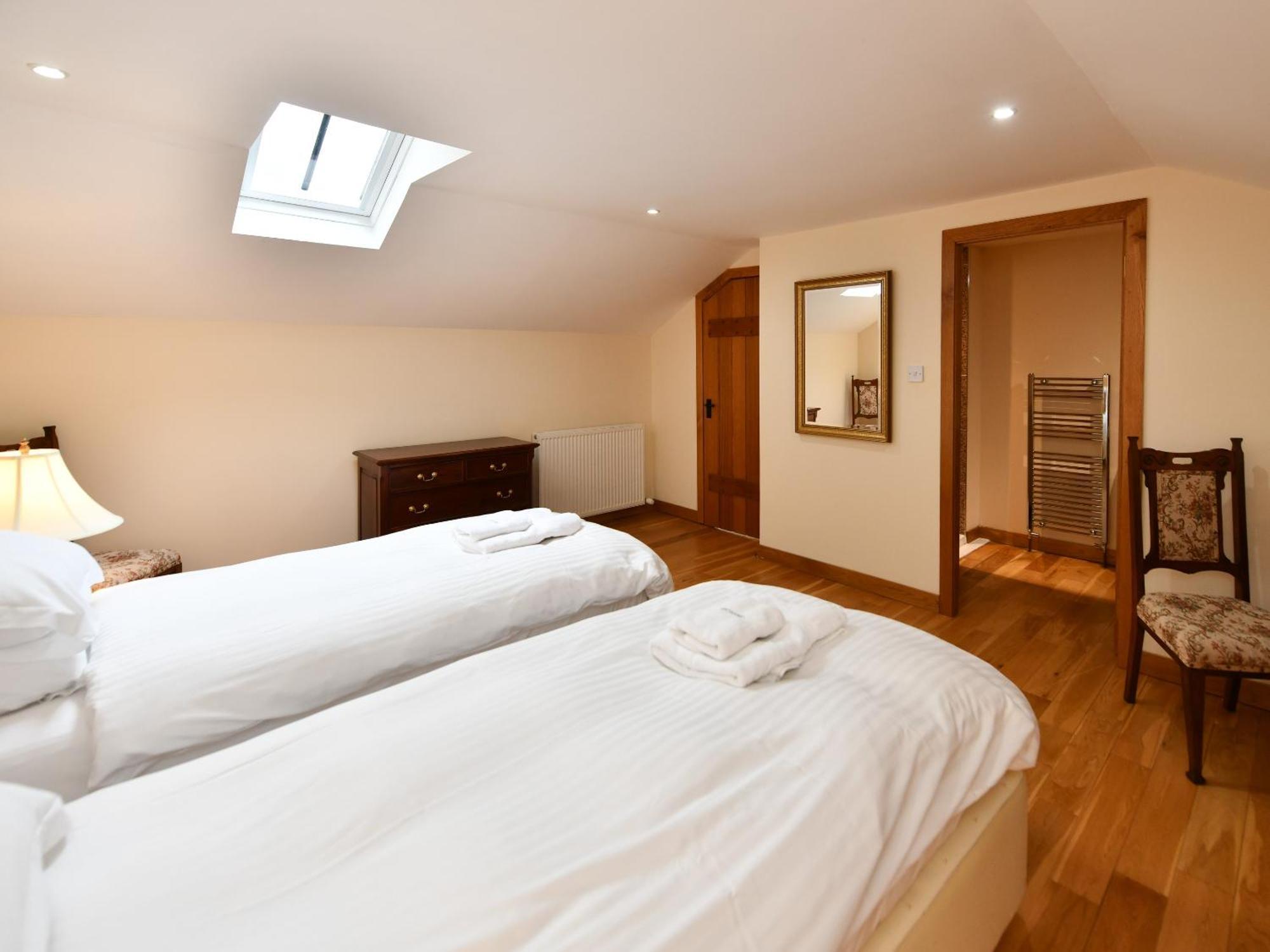 Cloncaird Castle Estate Cottages Maybole 部屋 写真