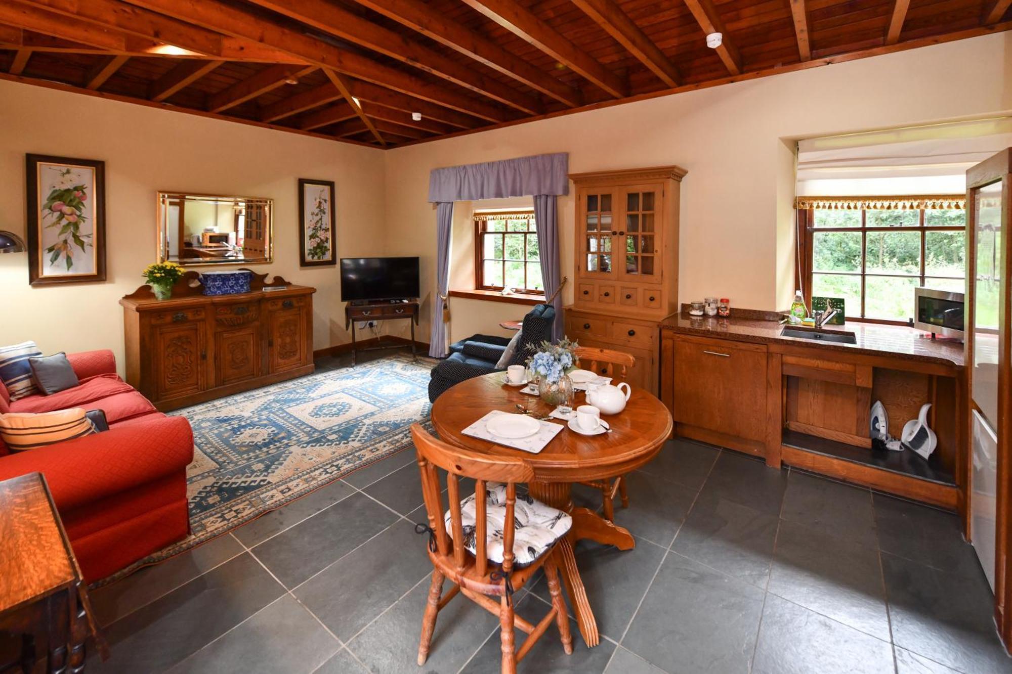 Cloncaird Castle Estate Cottages Maybole エクステリア 写真