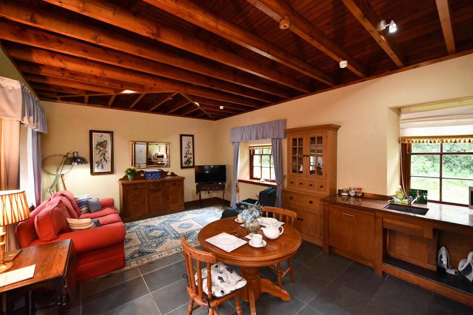 Cloncaird Castle Estate Cottages Maybole エクステリア 写真
